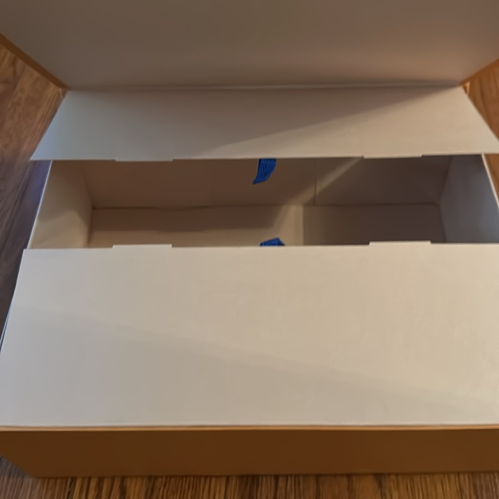 Louis Vuitton orange Storage Box - Picture 3 of 6